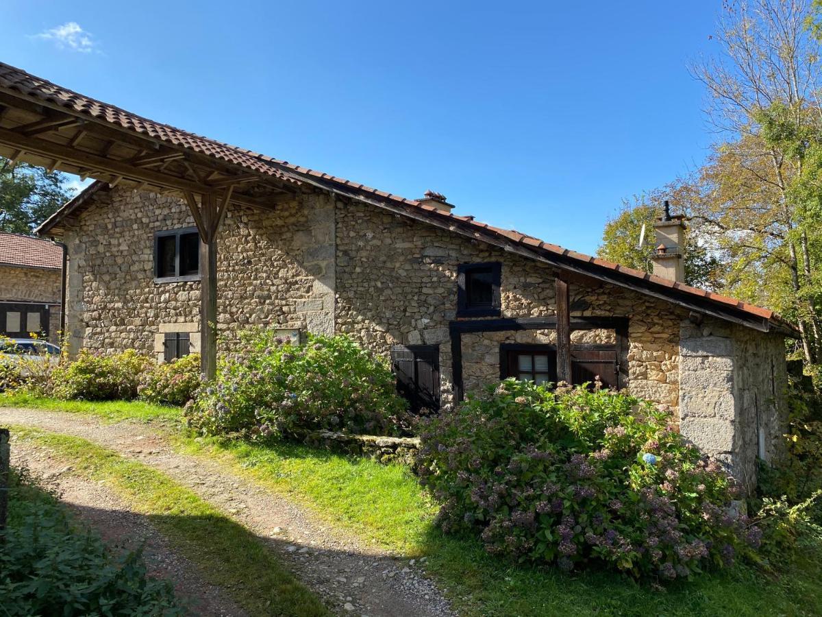 La Vaisse Bed & Breakfast Ambert Bagian luar foto